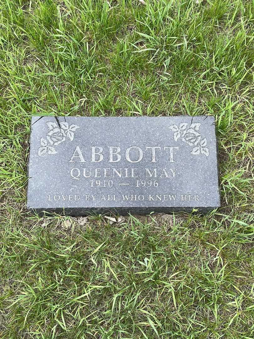 Queenie May Abbott's grave. Photo 1