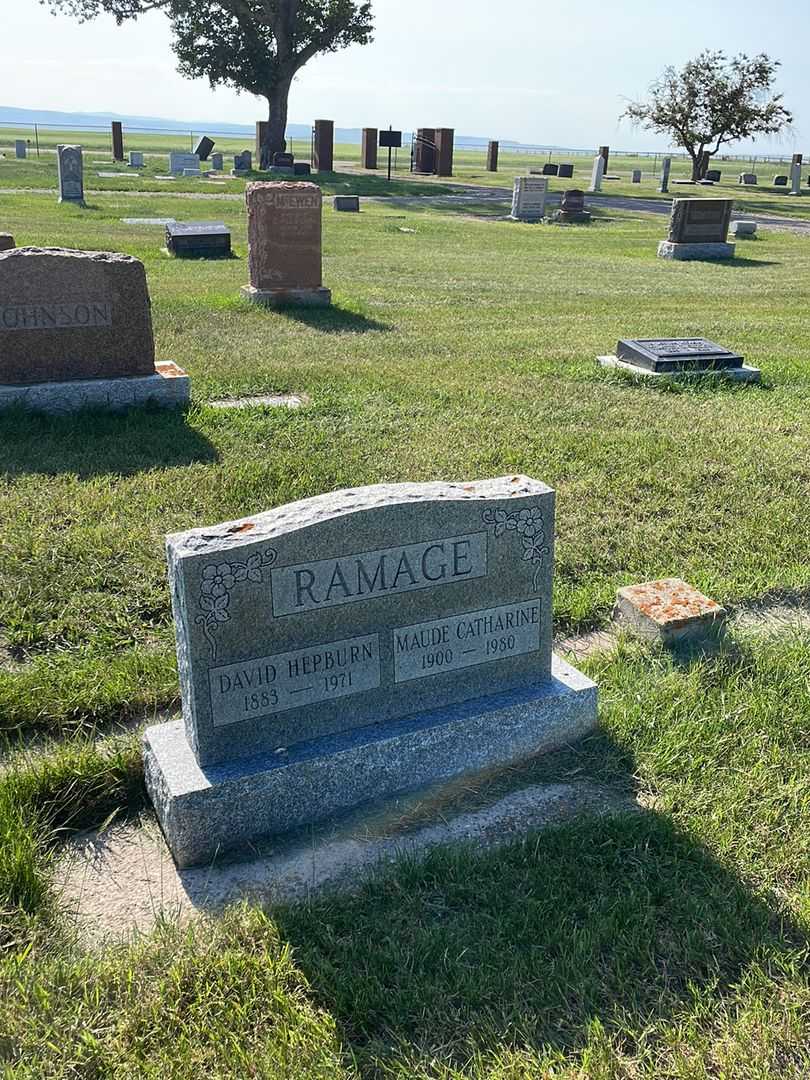 Maude Catharine Ramage's grave. Photo 2