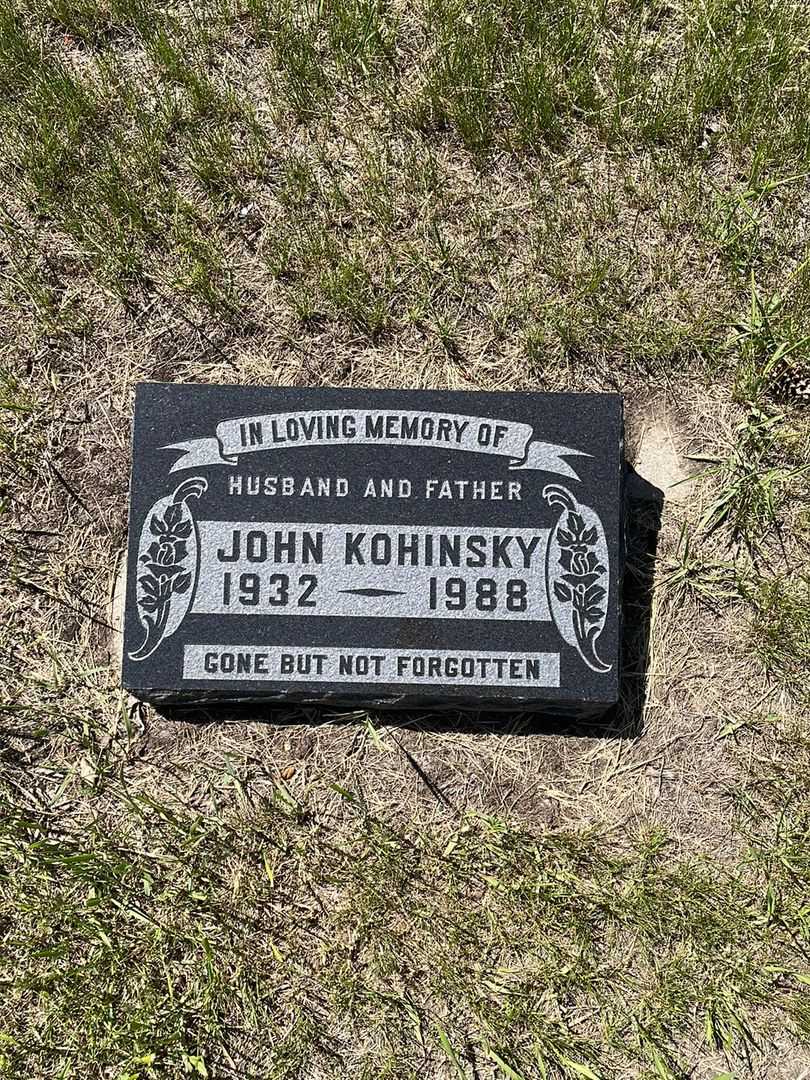 Ruth Frances Effie Rankin Kohinsky's grave. Photo 1