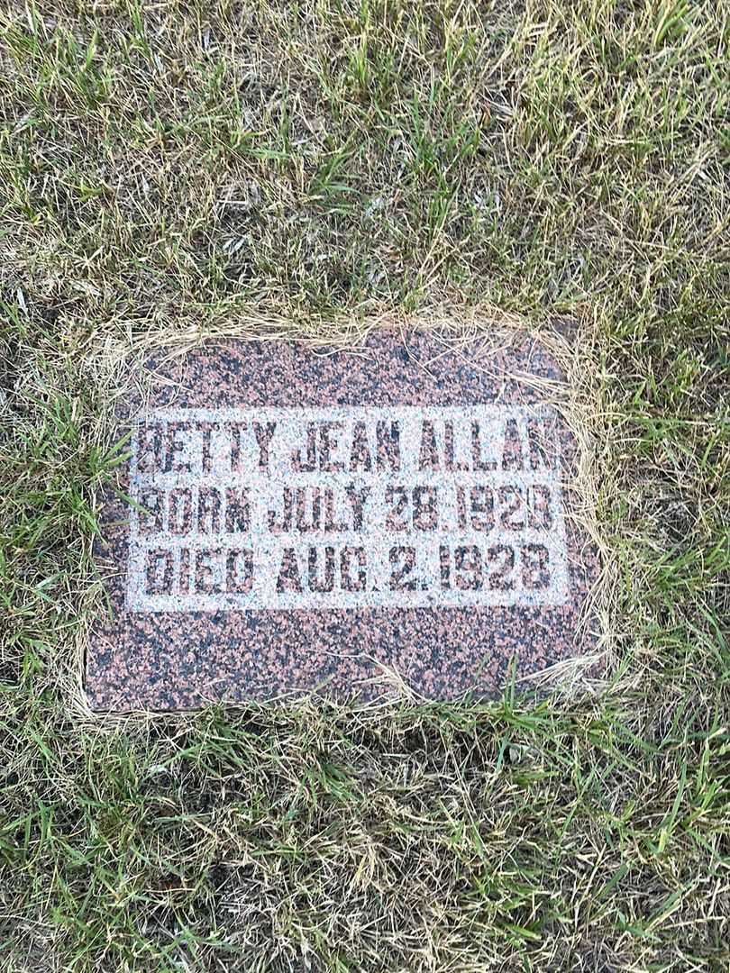 Betty Jean Allan's grave. Photo 3