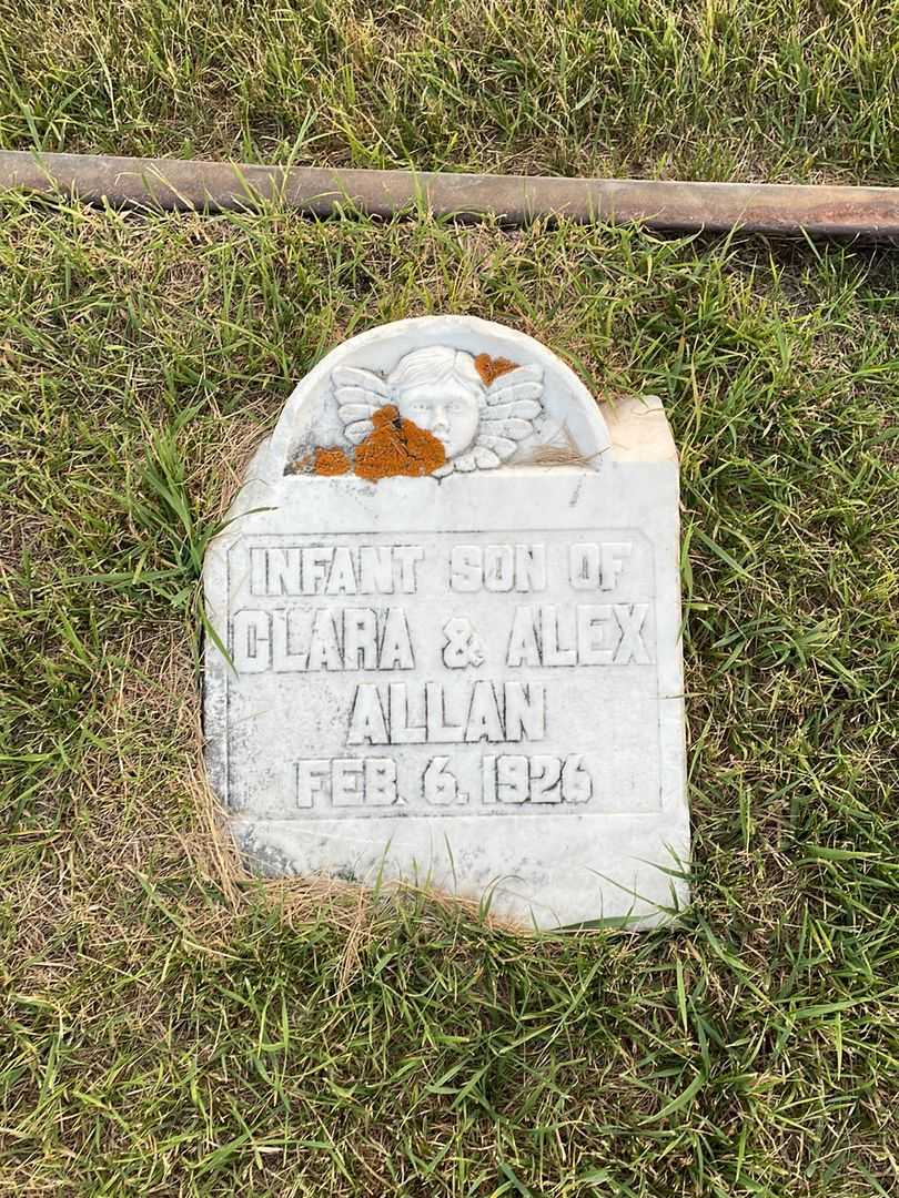 Betty Jean Allan's grave. Photo 5