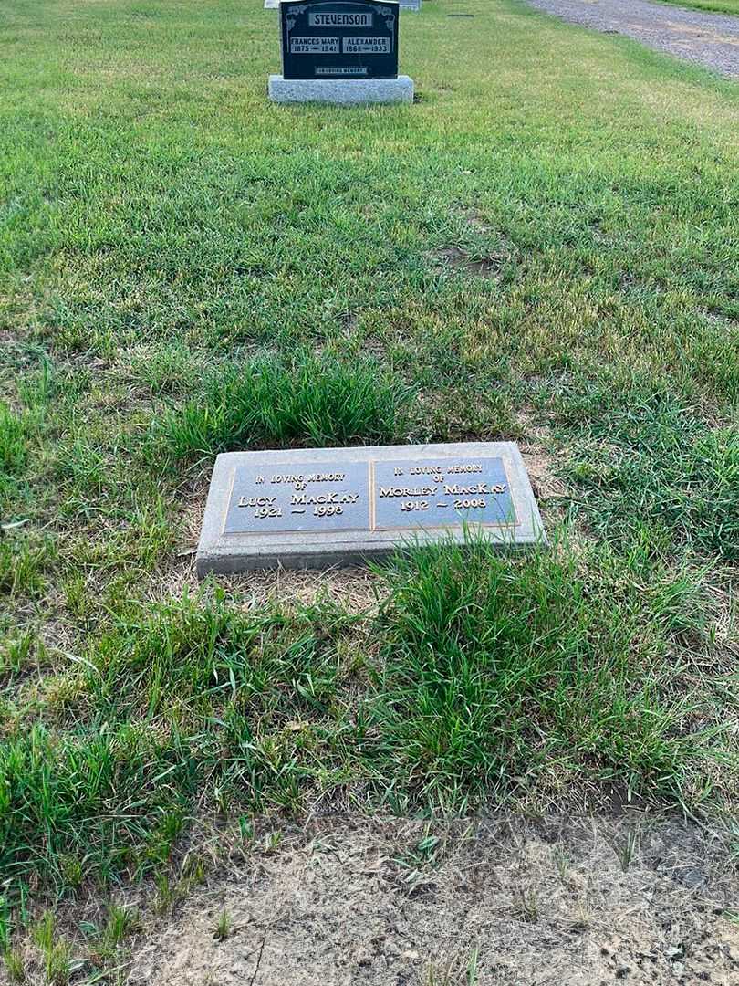 Lucy Priscilla MacKay's grave. Photo 2