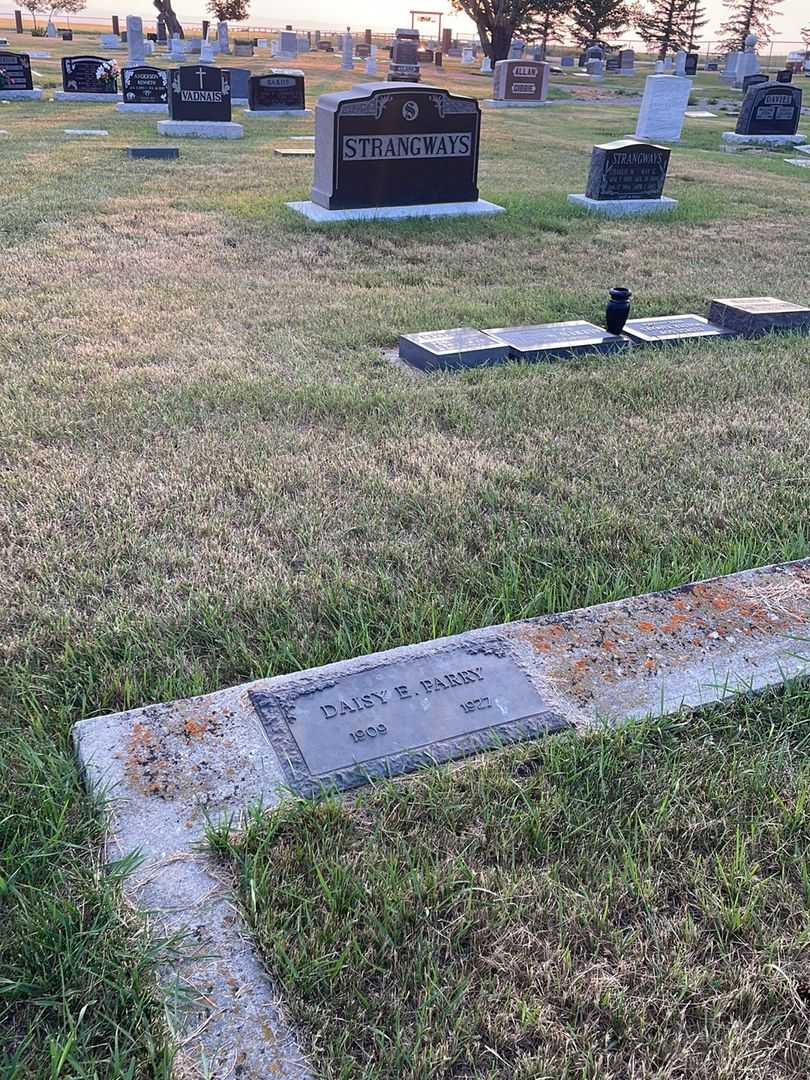 Daisy Emily Parry's grave. Photo 2