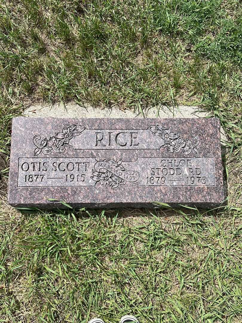 Chloe Stoddard Isaacson Rice's grave. Photo 1