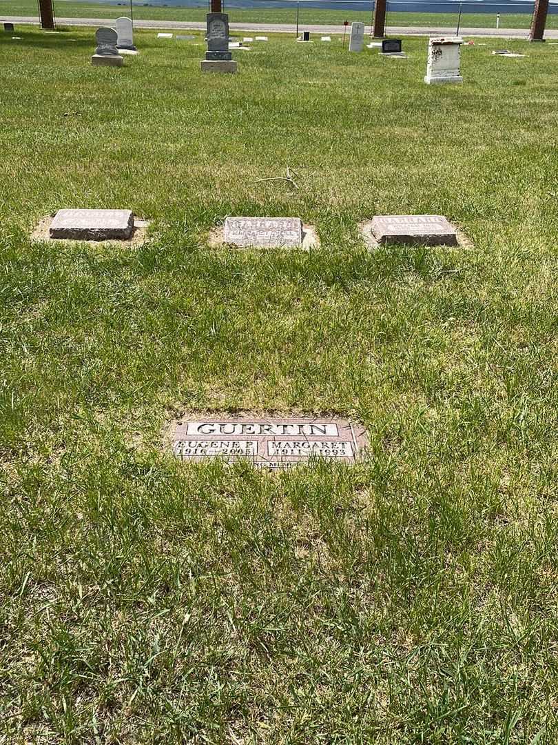 Margaret O'Neill Garrard's grave. Photo 3