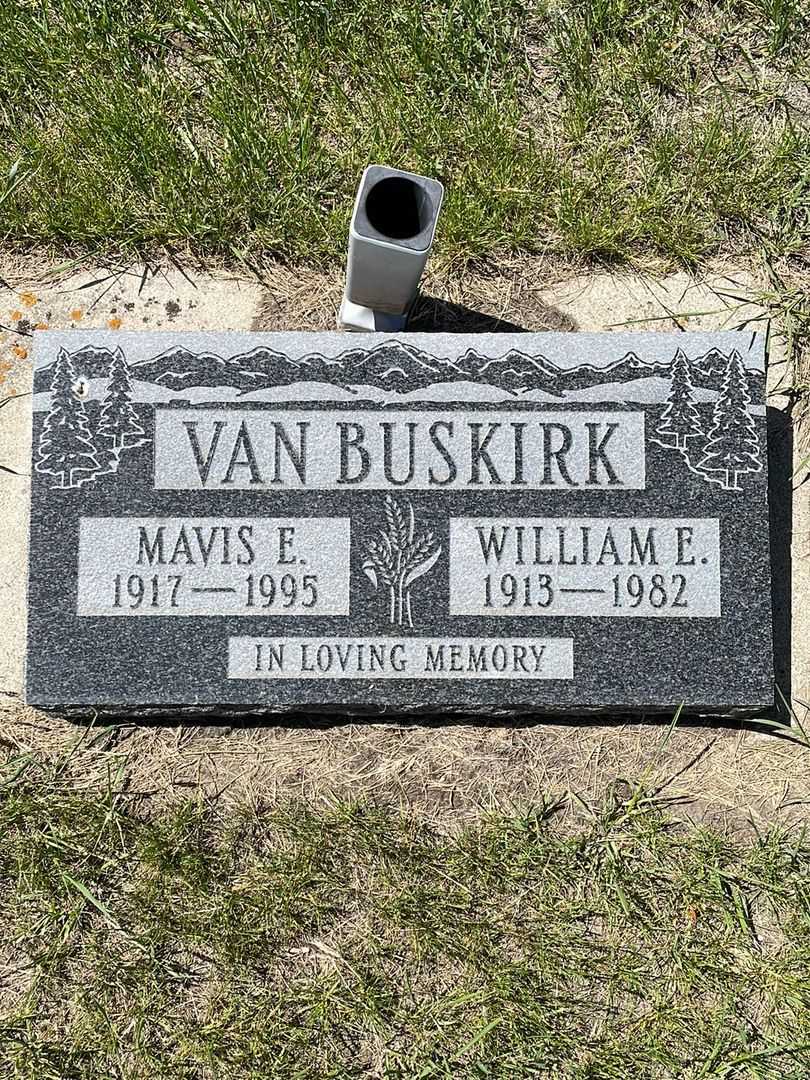 Mavis Elizabeth Van Buskirk's grave. Photo 1