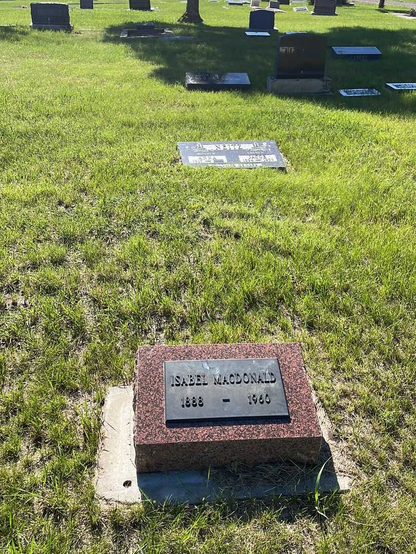 Isabel MacDonald's grave. Photo 2