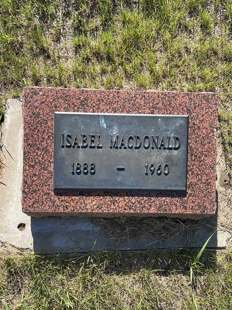 Isabel MacDonald's grave. Photo 1