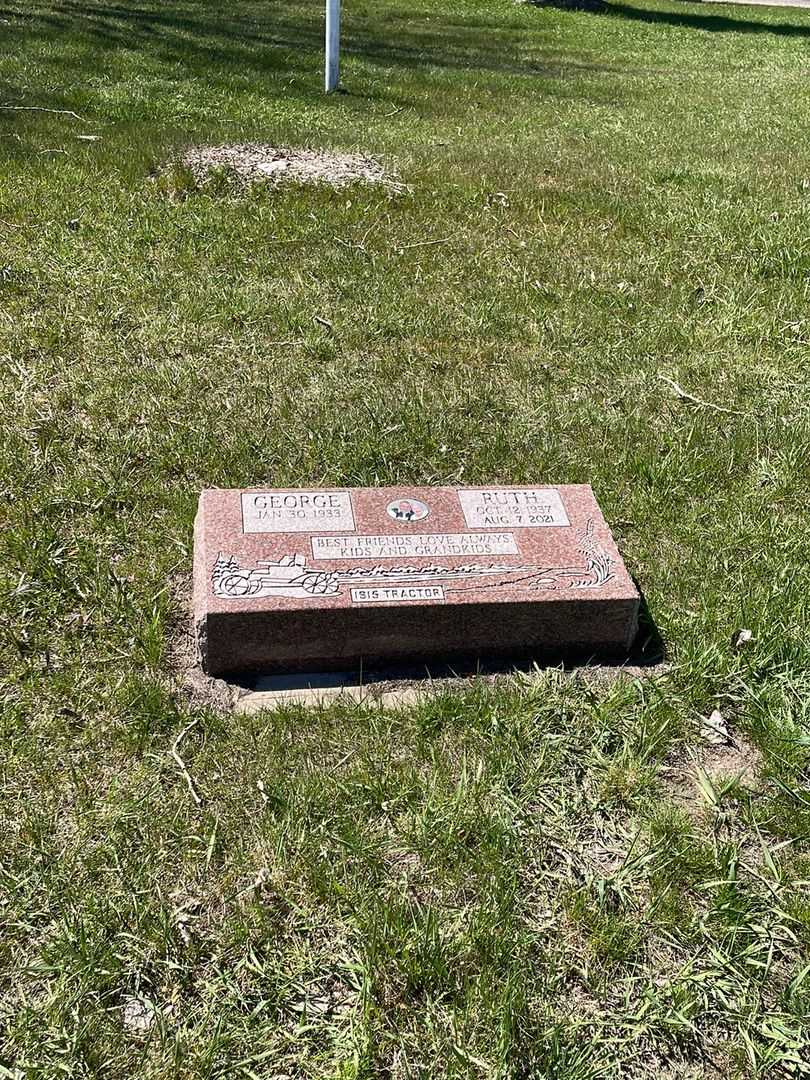 Ruth Egger's grave. Photo 2