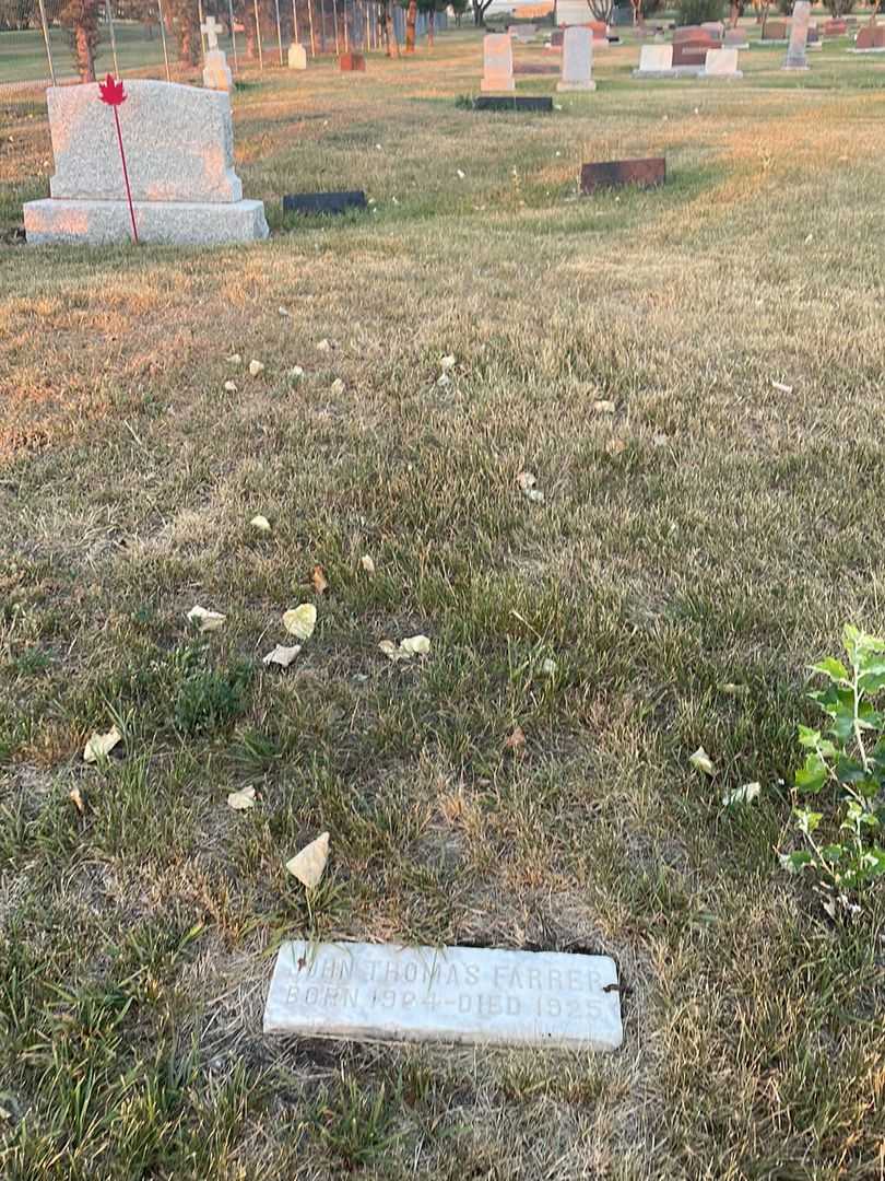 John Thomas Farrer's grave. Photo 2