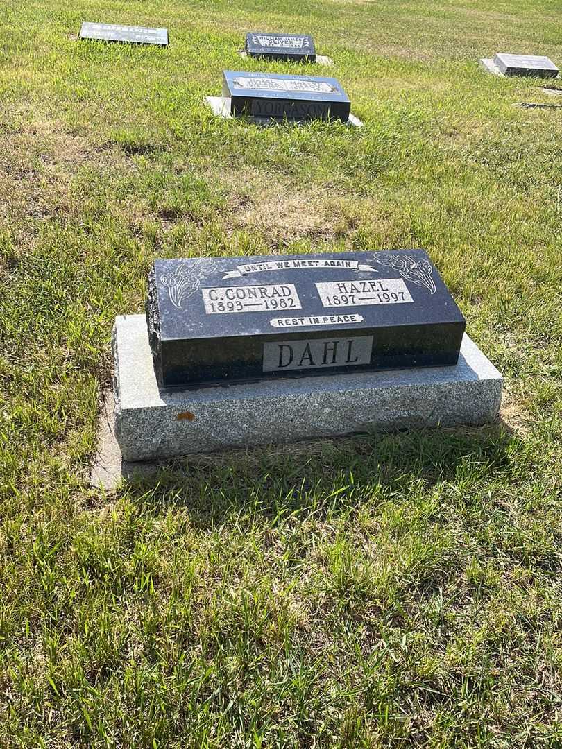 Carl Conrad Dahl's grave. Photo 2