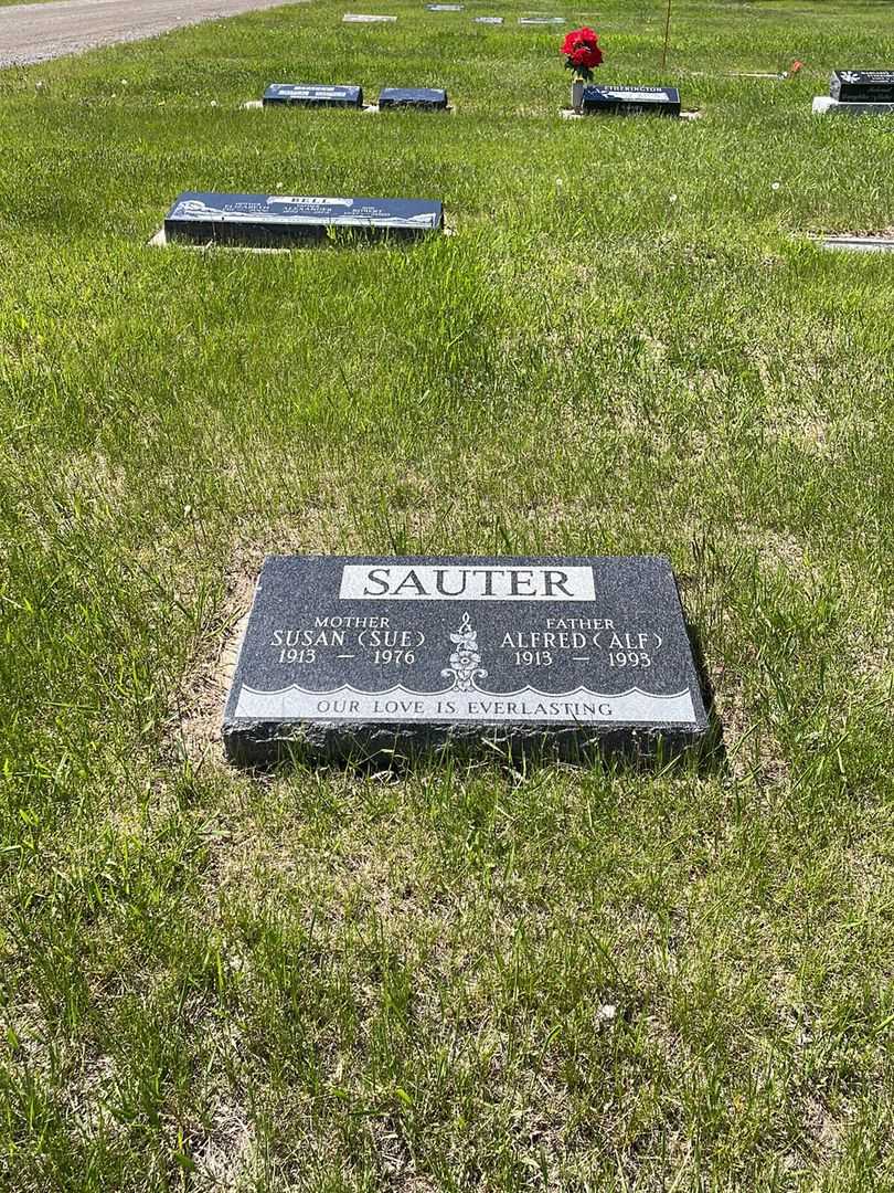 Alfred "Alf" Sauter's grave. Photo 2
