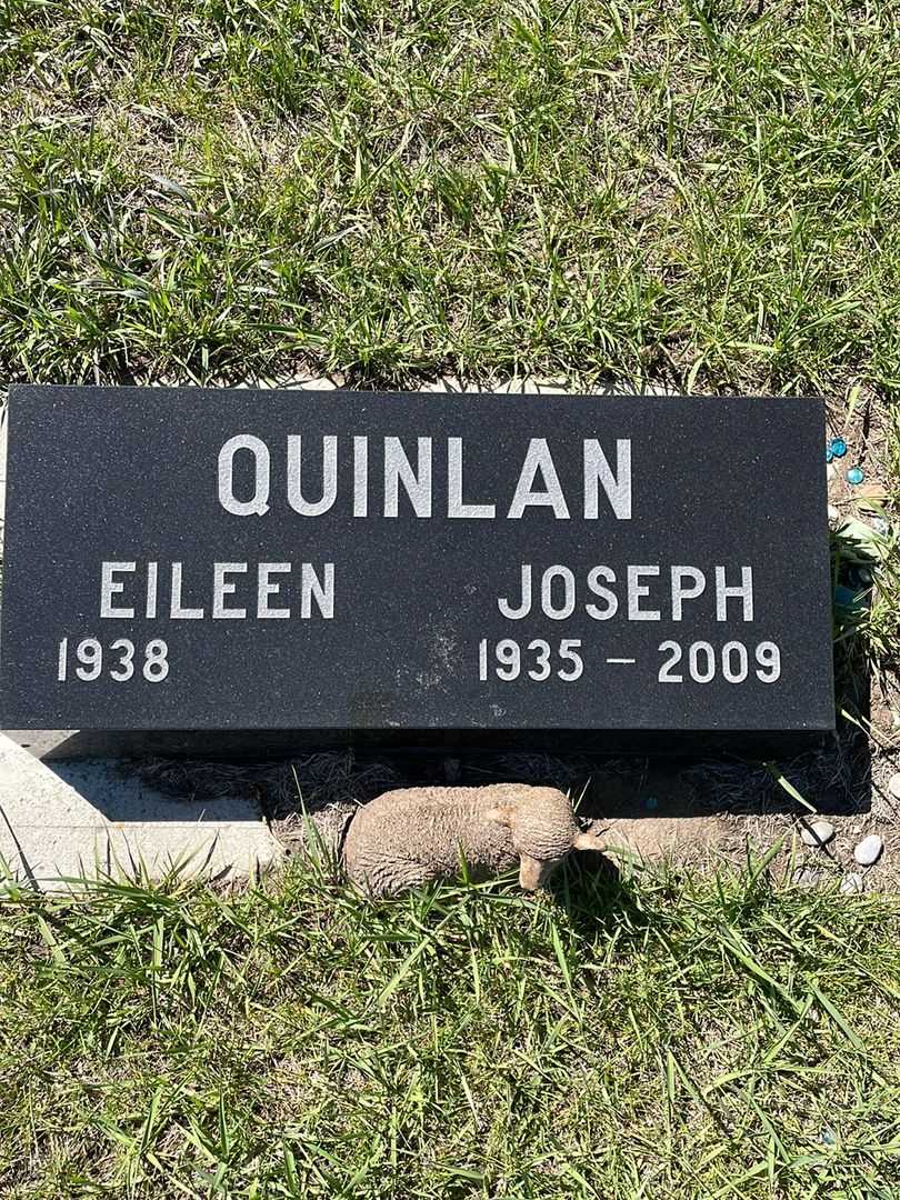 John Joseph "Joe" Quinlan's grave. Photo 1