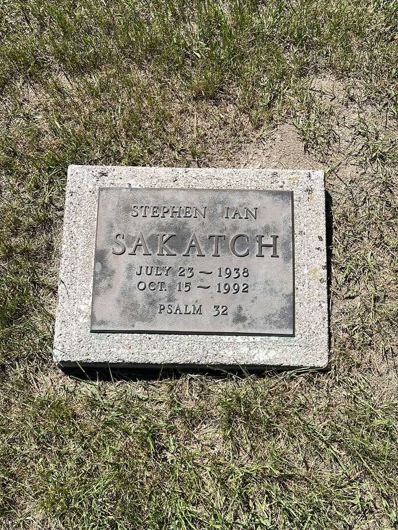 Stephen Ian Sakatch Junior's grave. Photo 1