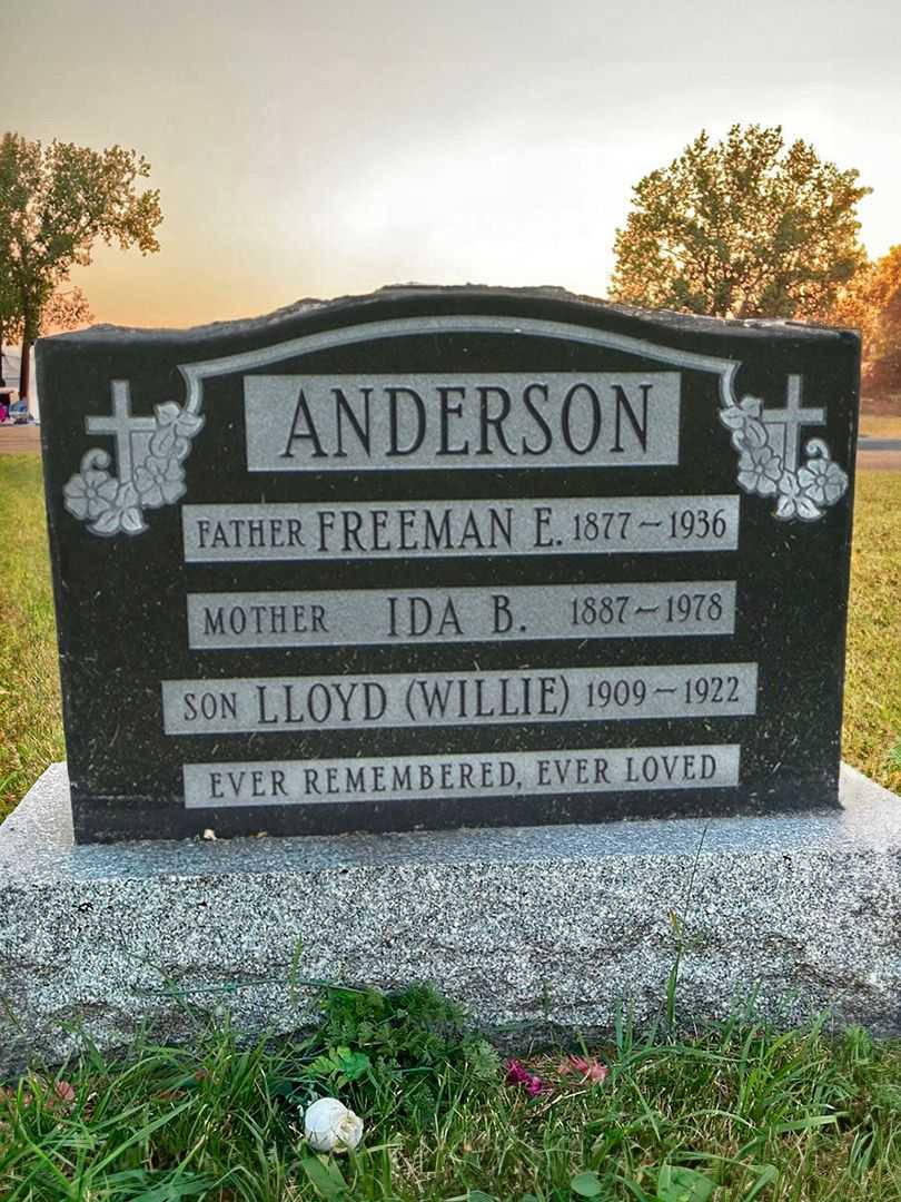 Irene Gladys Downey Jackson Anderson's grave. Photo 1