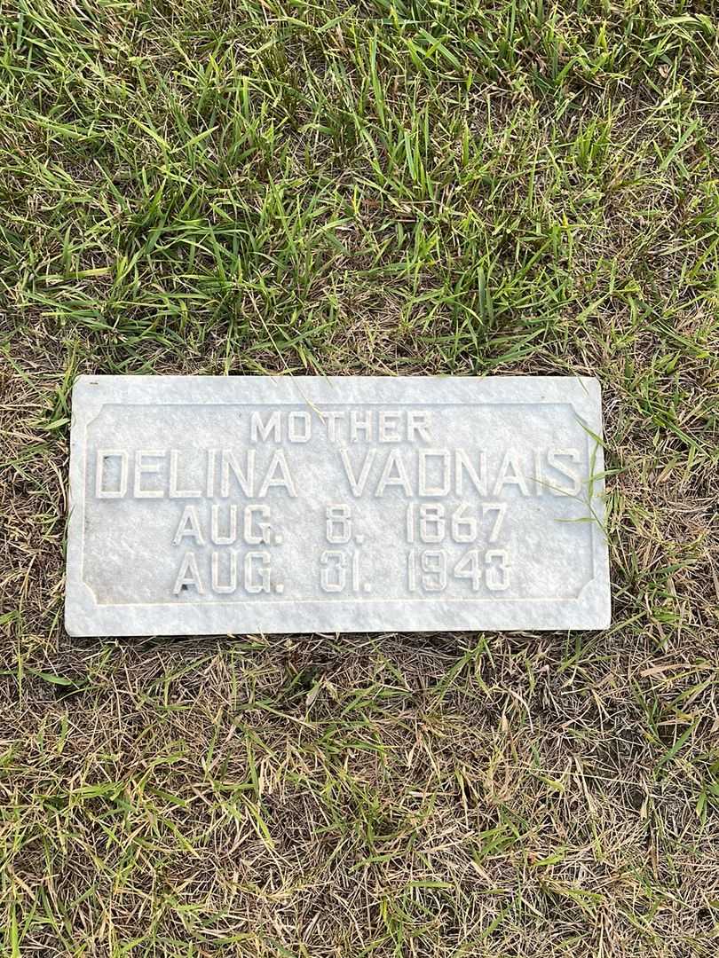 Adeline "Delina" Vadnais's grave. Photo 3