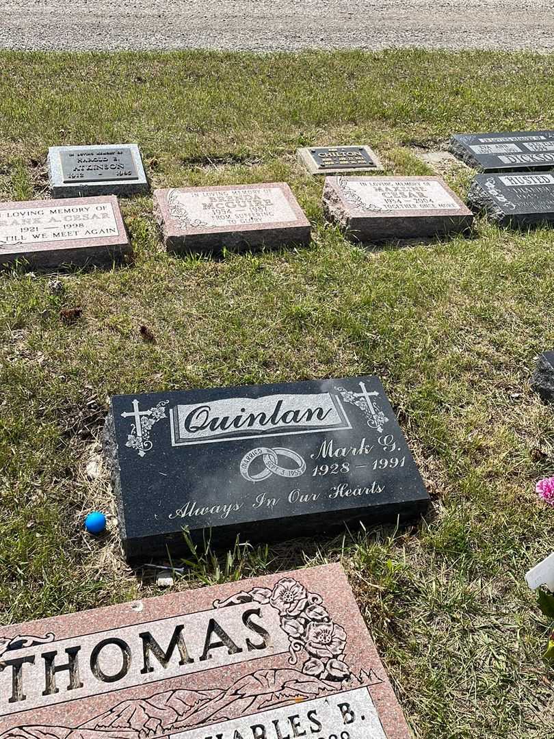 Mark G. Quinlan's grave. Photo 2