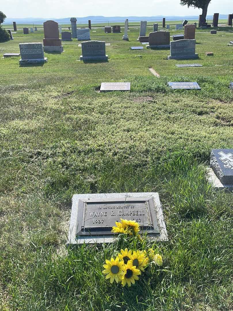 Wayne Russell Campbell's grave. Photo 2