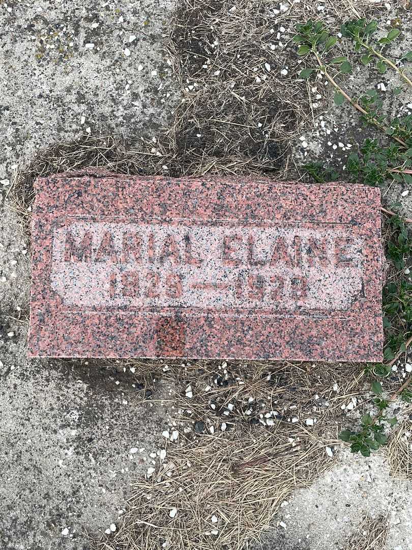 Marial Elaine Yokom's grave. Photo 3