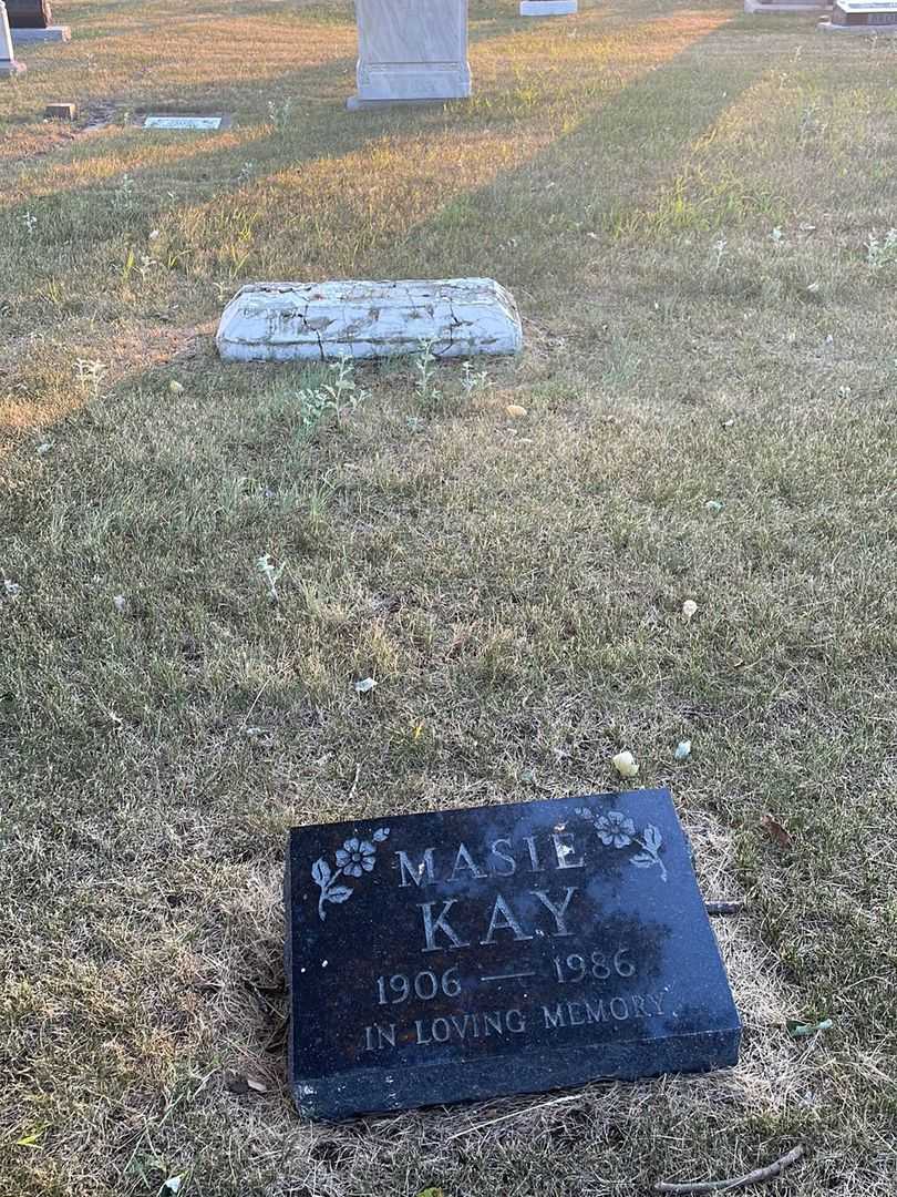 Masie Kay's grave. Photo 2