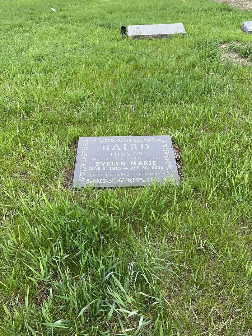 Evelyn Marie Baird's grave. Photo 2