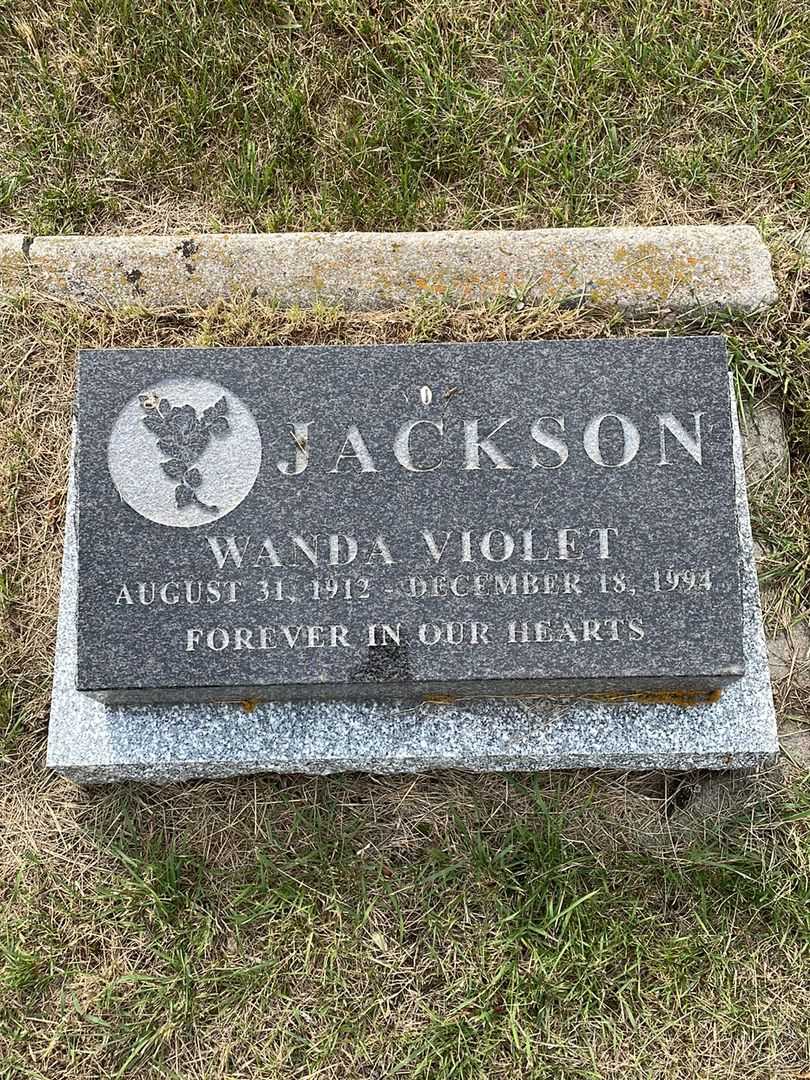 Wanda Violet Jackson's grave. Photo 1